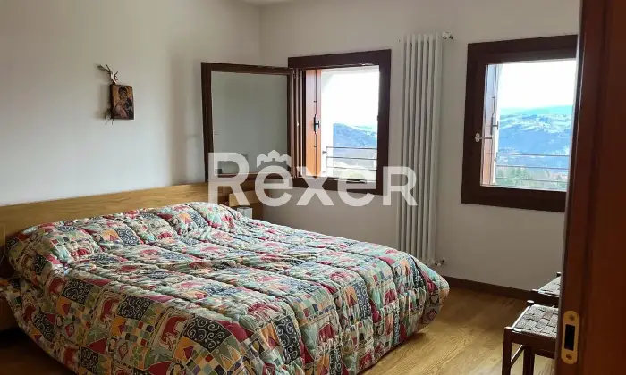 Rexer-Tonezza-del-Cimone-Appartamento-in-vendita-in-Contr-Via-a-Tonezza-del-Cimone-Altro