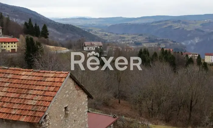 Rexer-Tonezza-del-Cimone-Appartamento-in-vendita-in-Contr-Via-a-Tonezza-del-Cimone-Altro