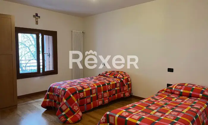 Rexer-Tonezza-del-Cimone-Appartamento-in-vendita-in-Contr-Via-a-Tonezza-del-Cimone-Altro