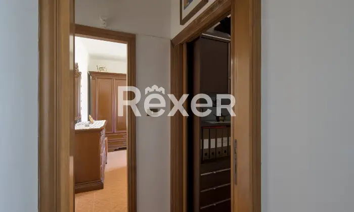 Rexer-Villagrande-Trilocale-con-mansarda-in-edificio-storico-ristrutturato-Altro