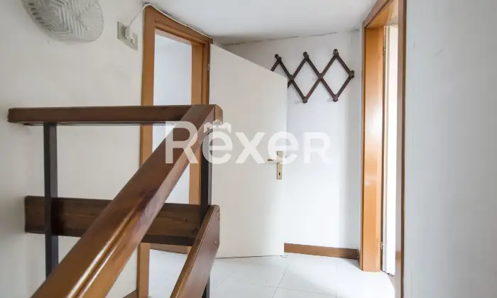 Rexer-Montecopiolo-Trilocale-con-mansarda-in-edificio-storico-ristrutturato-Altro