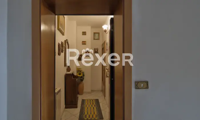 Rexer-Villagrande-Trilocale-con-mansarda-in-edificio-storico-ristrutturato-Altro