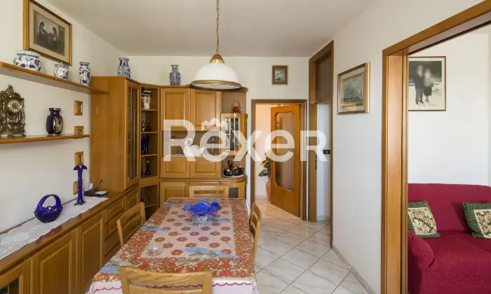 Rexer-Villagrande-Trilocale-con-mansarda-in-edificio-storico-ristrutturato-Altro