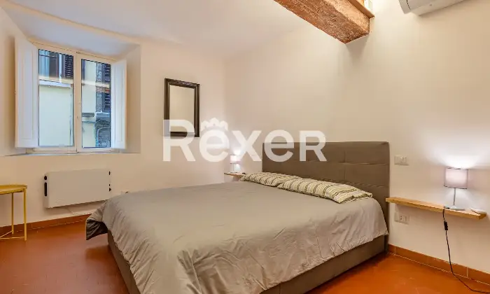Rexer-Firenze-Signoria-pressi-I-piano-bilocale-arredato-Altro