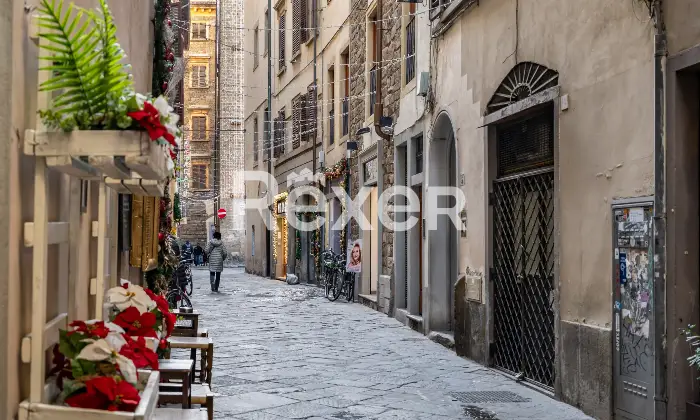 Rexer-Firenze-Signoria-pressi-I-piano-bilocale-arredato-Altro