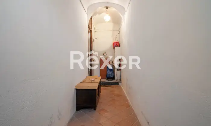 Rexer-Firenze-Firenzezona-Cure-vani-oltre-terrazza-no-condomino-Altro