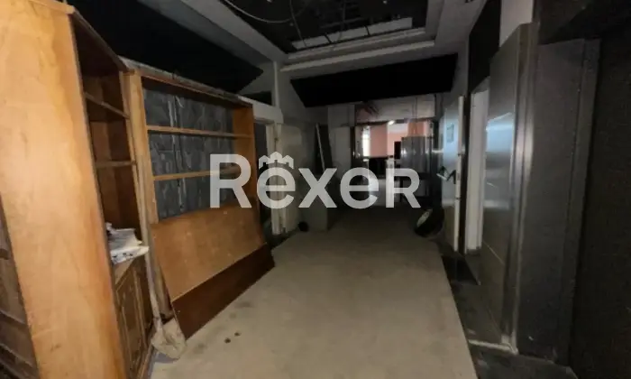 Rexer-Cologno-Monzese-Locale-commerciale-Altro