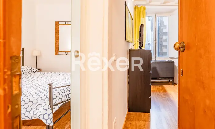 Rexer-Firenze-Signoria-pressi-I-piano-in-piccola-palazzina-depoca-Altro