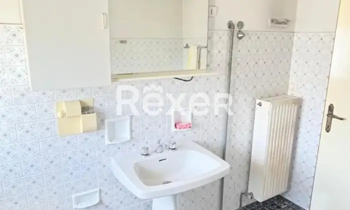 Rexer-Susegana-Bifamiliare-con-grande-giardino-e-fabbricato-indipendente-valorizzabile-Altro