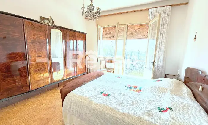 Rexer-Susegana-Bifamiliare-con-grande-giardino-e-fabbricato-indipendente-valorizzabile-Altro