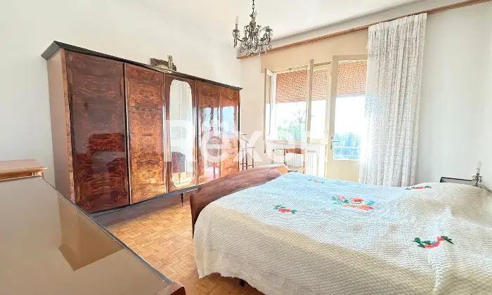 Rexer-Susegana-Bifamiliare-con-grande-giardino-e-fabbricato-indipendente-valorizzabile-Altro