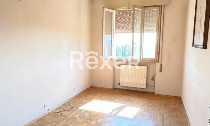 Rexer-Susegana-Bifamiliare-con-grande-giardino-e-fabbricato-indipendente-valorizzabile-Altro