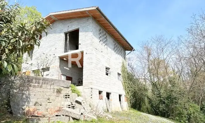 Rexer-Susegana-Bifamiliare-con-grande-giardino-e-fabbricato-indipendente-valorizzabile-Altro