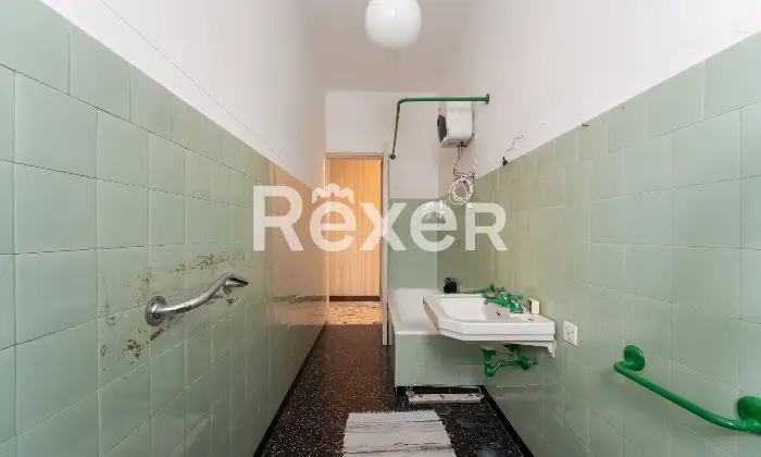 Rexer-Milano-QUADRILOCALE-PIANO-ALTO-CON-BALCONE-Altro