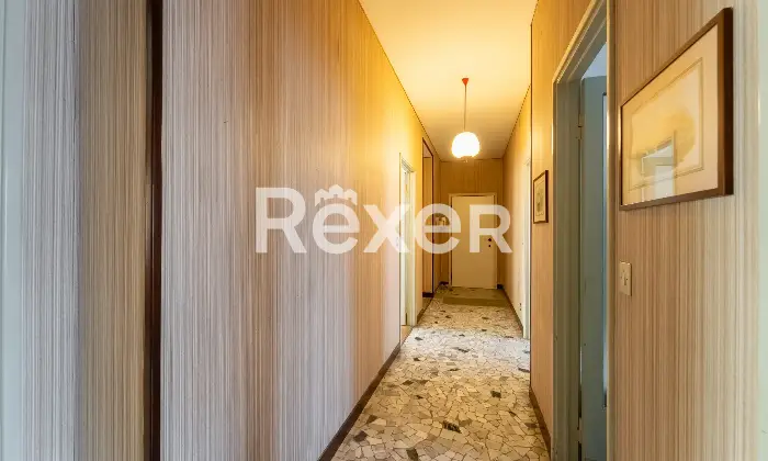 Rexer-Milano-QUADRILOCALE-PIANO-ALTO-CON-BALCONE-Altro