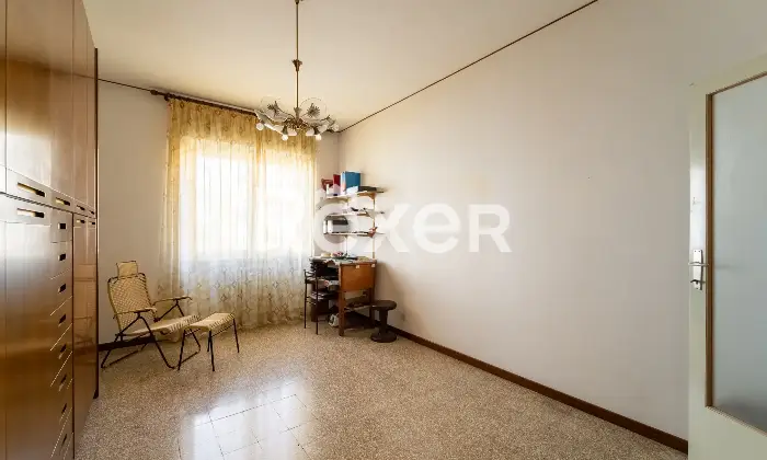 Rexer-Milano-QUADRILOCALE-PIANO-ALTO-CON-BALCONE-Altro