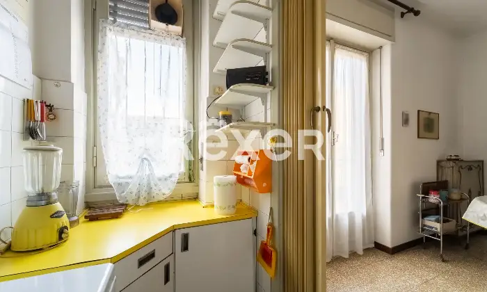 Rexer-Milano-QUADRILOCALE-PIANO-ALTO-CON-BALCONE-Altro