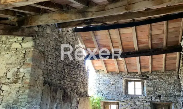 Rexer-Salino-Rustico-storico-su-due-livelli-con-ampio-terreno-coltivabile-grande-potenziale-di-recupero-Altro