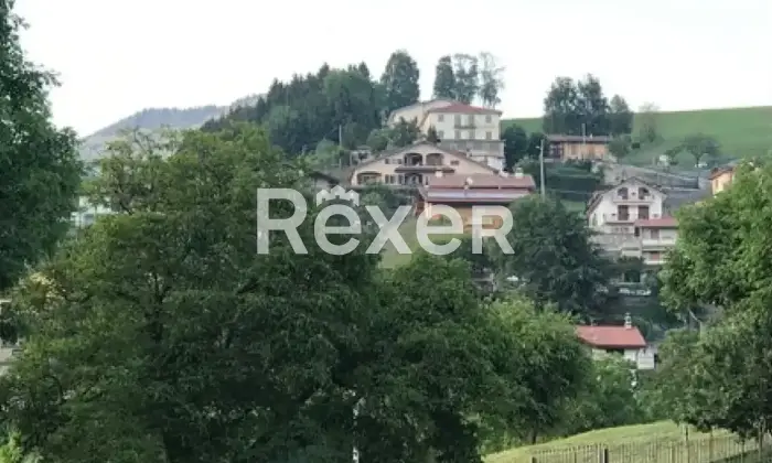 Rexer-Bossico-Propriet-esclusiva-panoramica-con-vista-Lago-dIseo-e-ampio-parco-privato-Altro