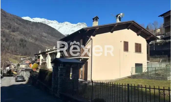 Rexer-Gandellino-Appartamento-in-vendita-in-via-Casa-Alta-a-Gandellino-Altro