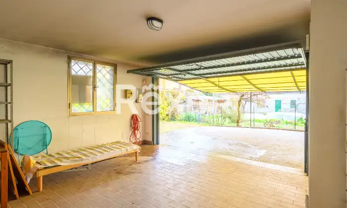 Rexer-Vigodarzere-Villa-Singola-su-lotto-di-mq-piantumato-con-garage-grande-e-taverna-Altro