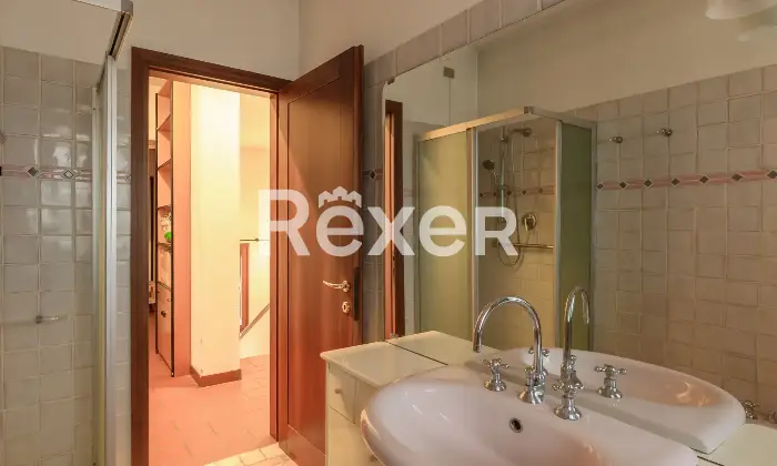 Rexer-Vigodarzere-Villa-Singola-su-lotto-di-mq-piantumato-con-garage-grande-e-taverna-Altro