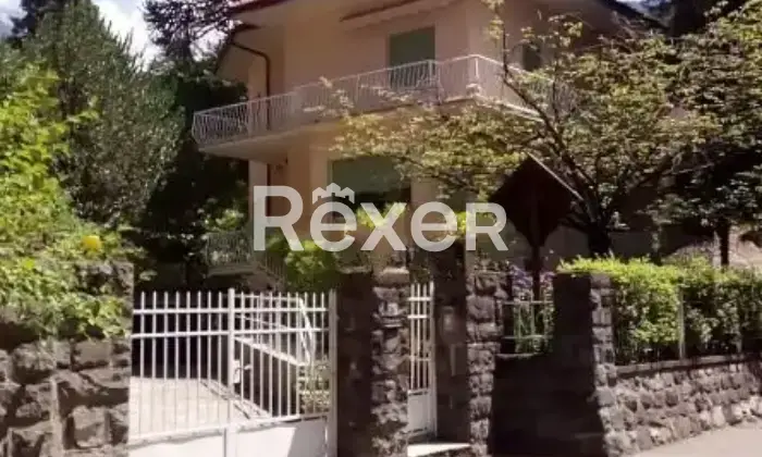 Rexer-Merano-Villa-in-vendita-Altro