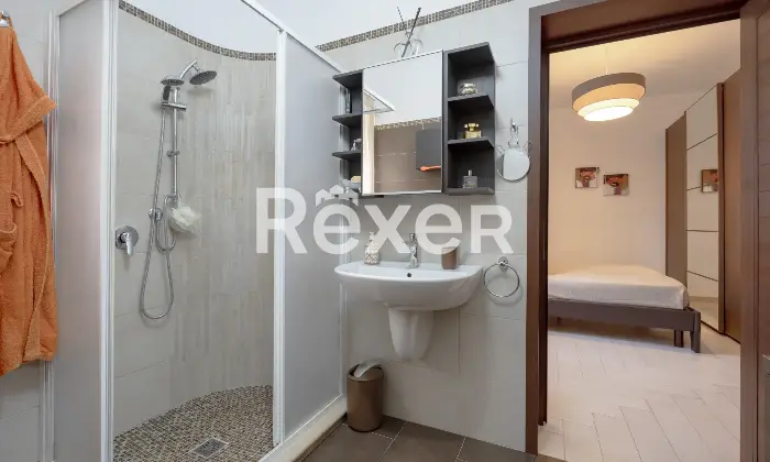 Rexer-Palagiano-Elegante-villa-con-piscina-a-mt-dalla-spiaggia-Altro