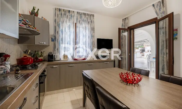 Rexer-Palagiano-Elegante-villa-con-piscina-a-mt-dalla-spiaggia-Altro