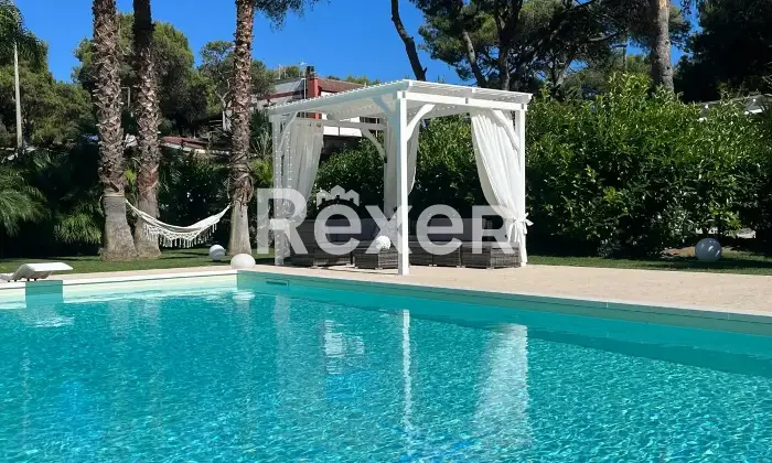 Rexer-Palagiano-Elegante-villa-con-piscina-a-mt-dalla-spiaggia-Altro