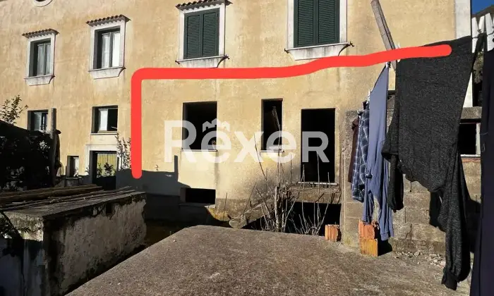 Rexer-Tramonti-Fabbricato-rurale-panoramico-a-Tramonti-nella-frazione-di-Carbonaro-Costiera-Amalfitana-Facciata