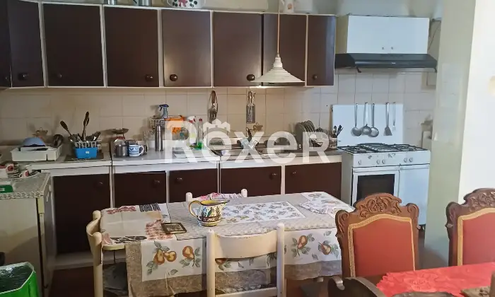 Rexer-San-Giovanni-la-Punta-VILLETTA-SCHIERA-MQ-LIVELLI-SEMINTERRATO-PIANO-RIALZATO-PIANO-Cucina