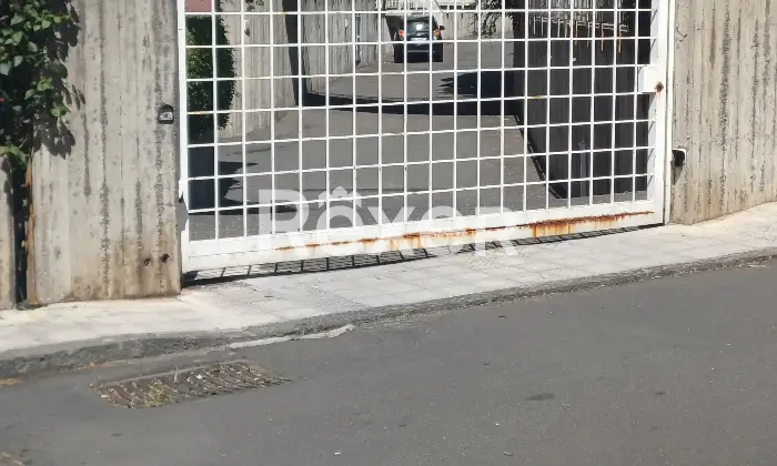 Rexer-San-Giovanni-la-Punta-VILLETTA-SCHIERA-MQ-LIVELLI-SEMINTERRATO-PIANO-RIALZATO-PIANO-Terrazzo