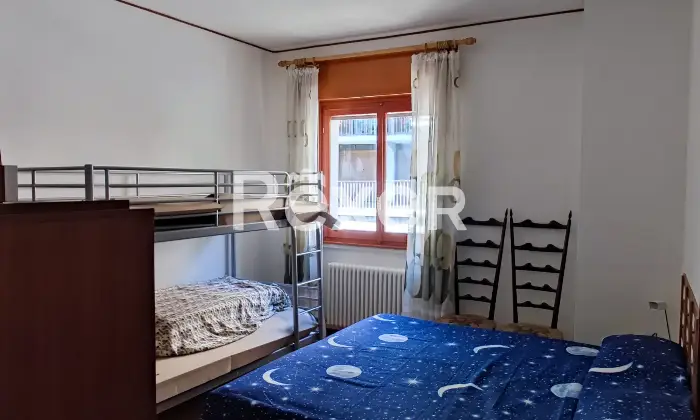 Rexer-Casargo-Appartamento-mq-box-ad-Indovero-Casargo-Alta-Valsassina-CameraDaLetto