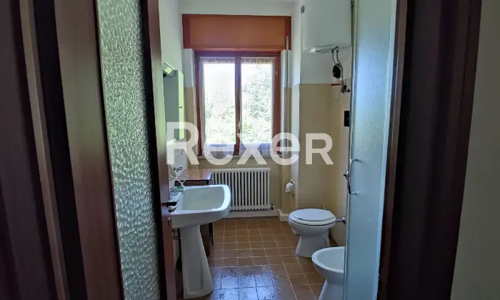 Rexer-Casargo-Appartamento-mq-box-ad-Indovero-Casargo-Alta-Valsassina-Bagno