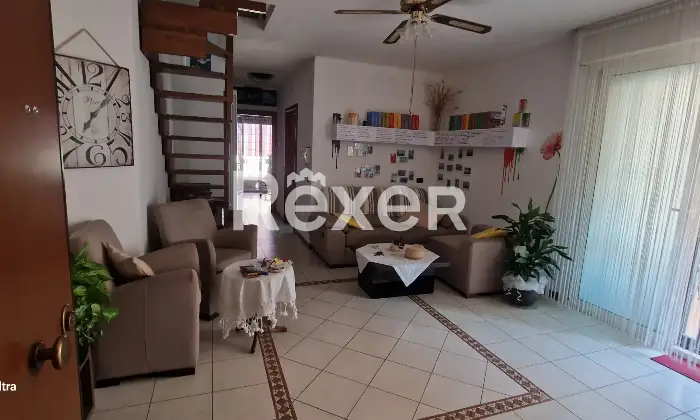 Rexer-Martinsicuro-Appartamento-Duplex-e-piano-attico-Open-space