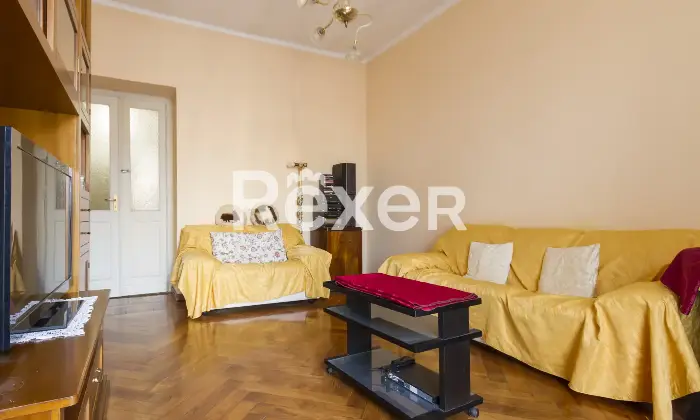 Rexer-Torino-Appartamento-piano-alto-Altro