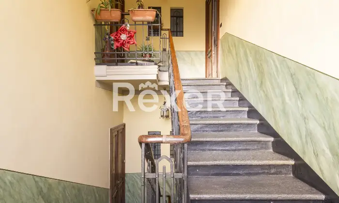 Rexer-Torino-Appartamento-piano-alto-Altro