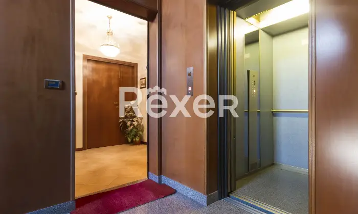 Rexer-Torino-Appartamento-con-box-auto-e-cantina-Altro