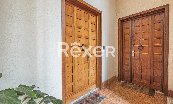 Rexer-Roma-Appartamento-bilocale-al-primo-piano-in-Nuda-Propriet-Altro