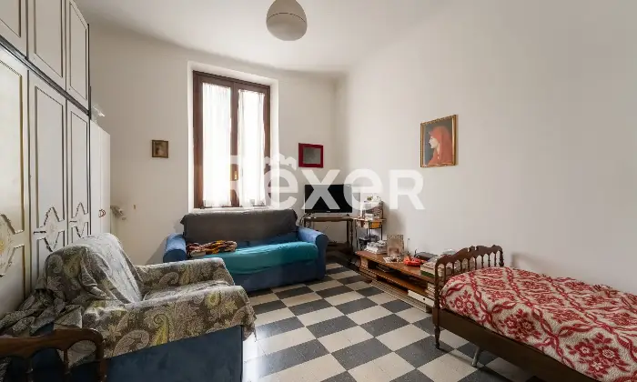 Rexer-Milano-Appartamento-di-mq-con-solaio-MM-De-Angeli-Altro