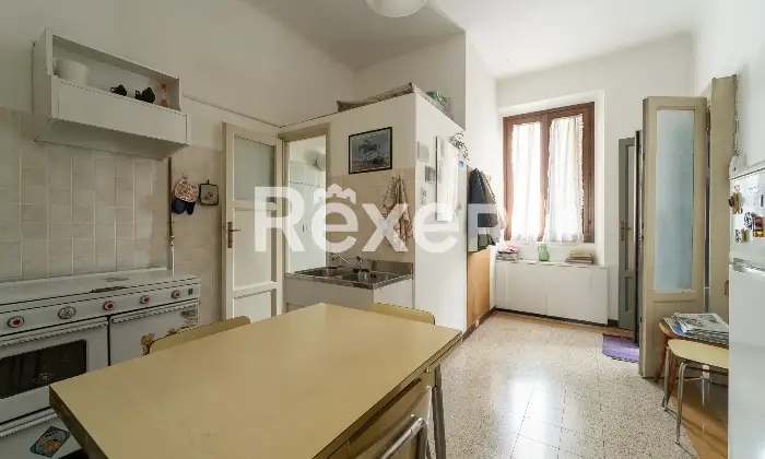 Rexer-Milano-Appartamento-di-mq-con-solaio-MM-De-Angeli-Altro