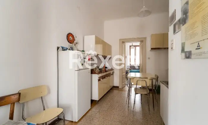 Rexer-Milano-Appartamento-di-mq-con-solaio-MM-De-Angeli-Altro