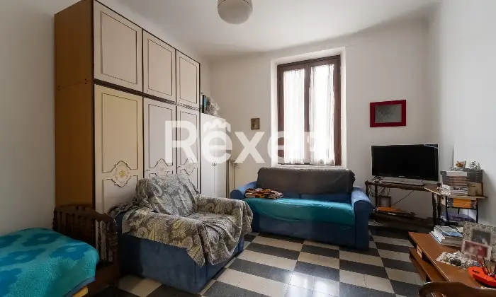 Rexer-Milano-Appartamento-di-mq-con-solaio-MM-De-Angeli-Altro