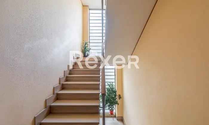 Rexer-beinasco-TRILOCALE-AMPIA-METRATURA-Altro