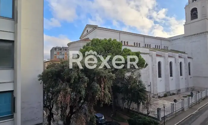 Rexer-Pescara-Ampio-Bilocale-con-doppi-servizi-Altro