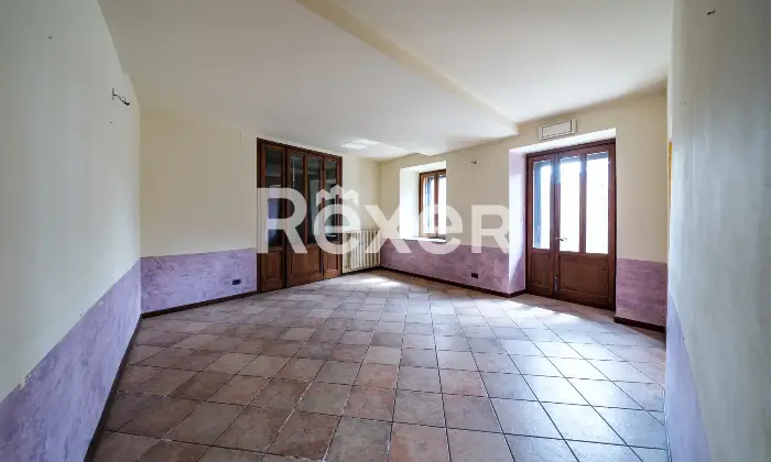 Rexer-Longone-Al-Segrino-Ex-Albergo-LA-POSTA-Sala