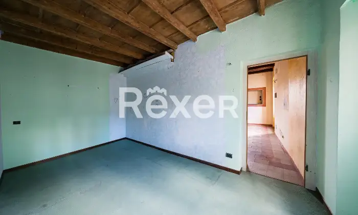 Rexer-Longone-Al-Segrino-Ex-Albergo-LA-POSTA-Camera