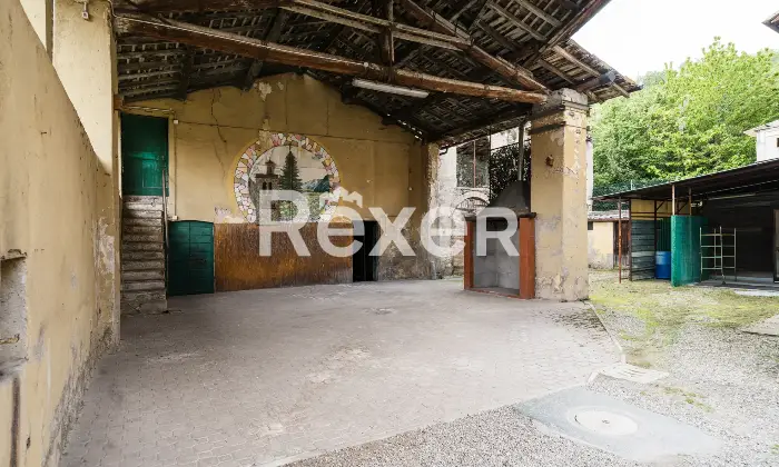 Rexer-Longone-Al-Segrino-Ex-Albergo-LA-POSTA-Esterno