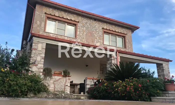 Rexer-Vico-del-Gargano-Villa-bifamiliare-in-vendita-in-Contrada-Mannarelle-a-Vico-del-Gargano-Altro